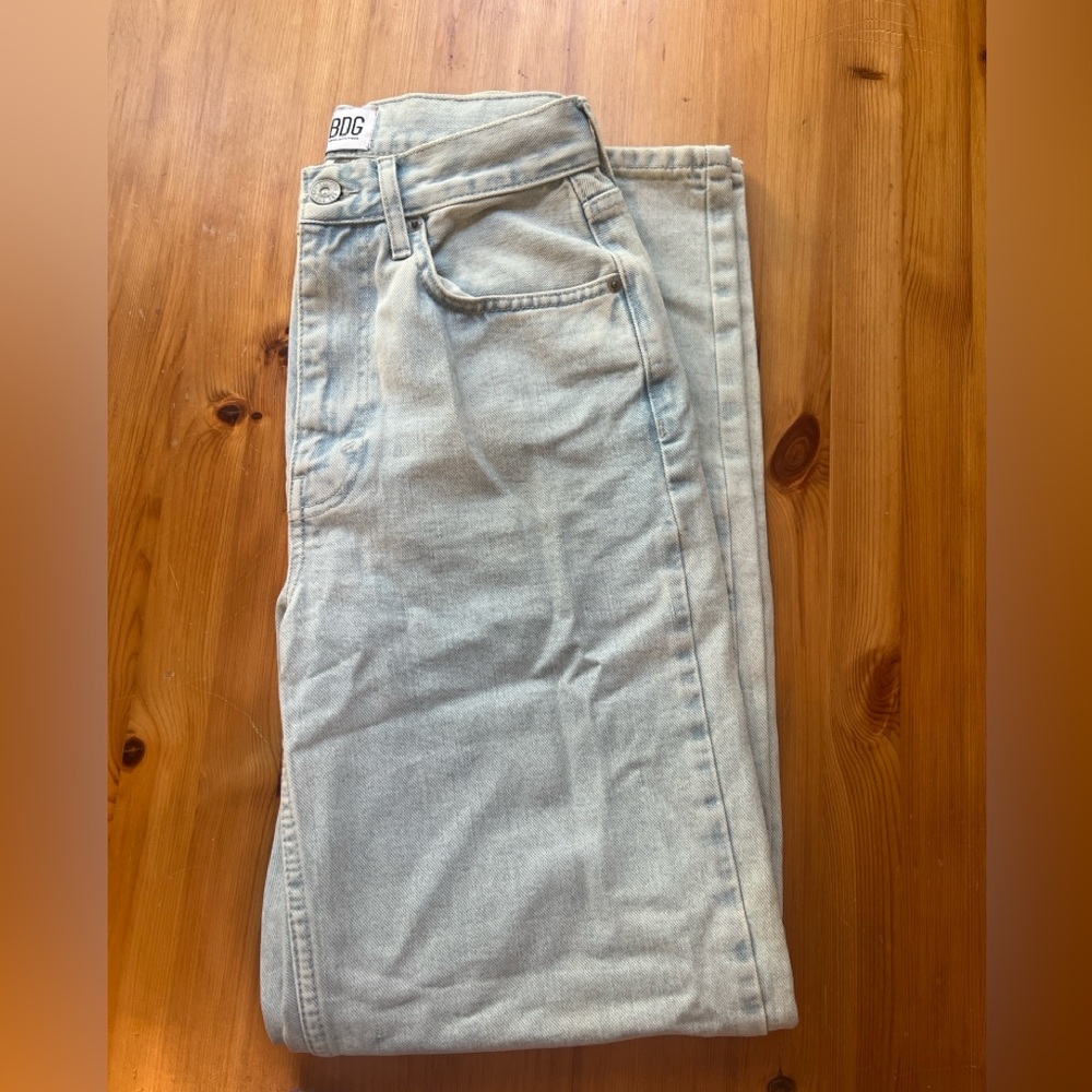 Women's high rise baggy jeans